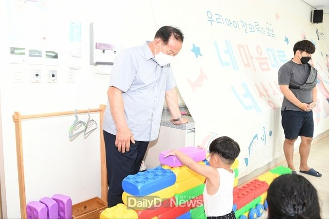 문경시육아종합지원센터, “신나는 놀이공원” 운영