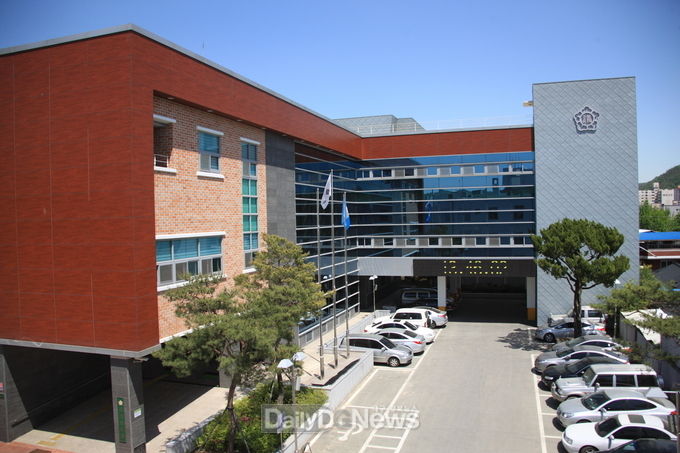  의성군의회 전경