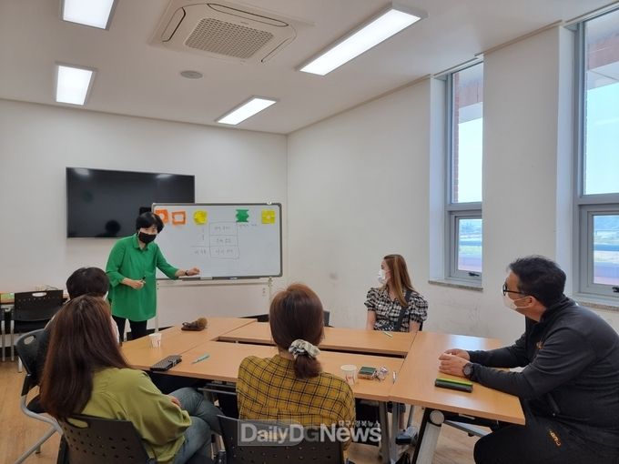 영덕군가족센터, 집단상담 ‘감정 코칭’ 프로그램 진행
