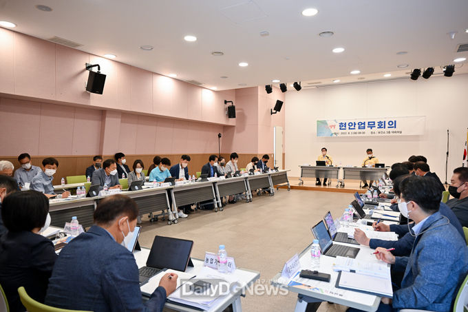 영덕군, 현안 중심 주간업무회의로 ‘행정 업그레이드’