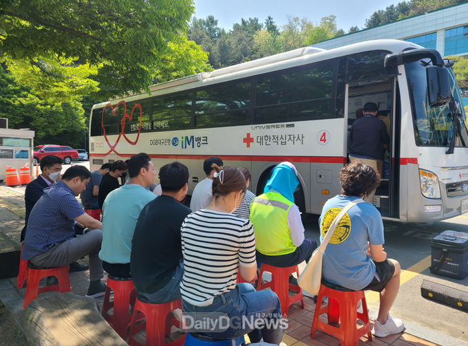 경북 영주시는 혈액 수급 위기를 극복하기 위해서 올해부터 헌혈운동을 연 4회 실시하기로 했다. (사진=영주시 제공)