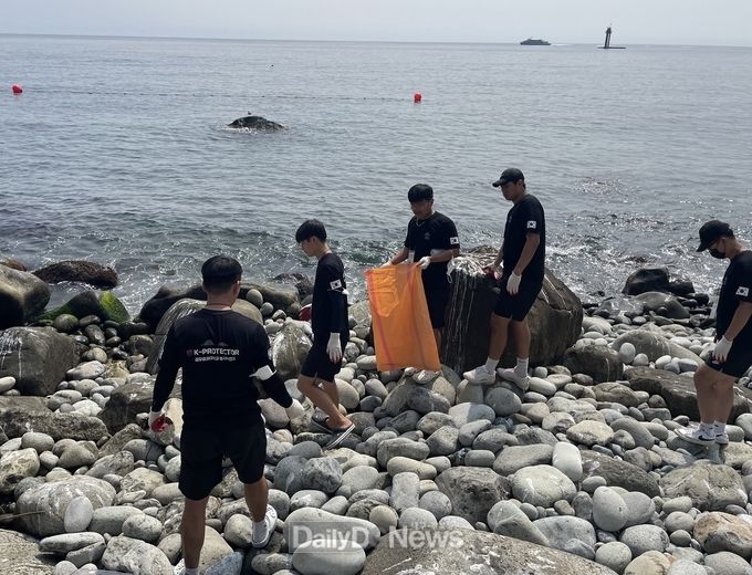 노인요양시설 주변 등 지역 곳곳 환경 정화 활동 실시하며 따뜻한 마음 전해