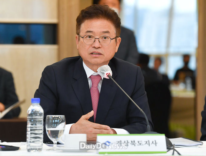 8월 19일 서울 프레지던트호텔에서 개최한 대한민국시도지사협의회 제50차 총회에서 인사말 하고 있는 이철우 경북도지사