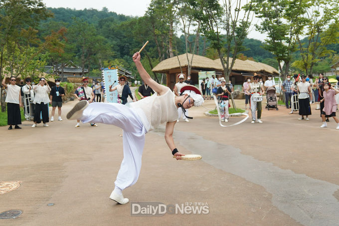  9월 3일 개장하는 영주 선비세상에는 다채로운 주말상설 공연이 펼쳐진다