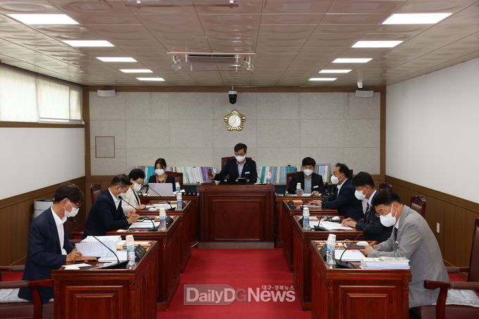 특별위원회