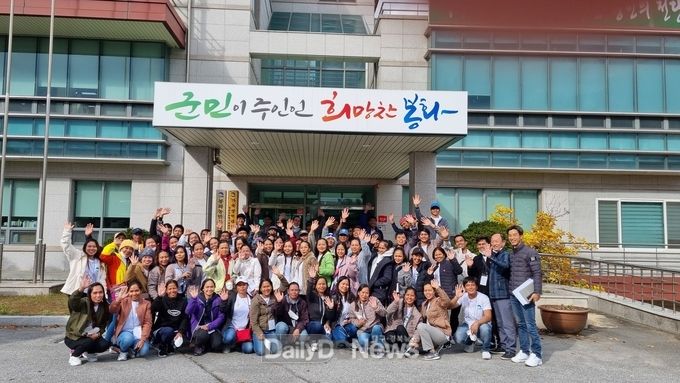 필리핀 계절근로자 단체사진