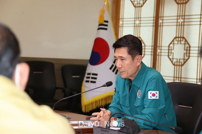 이강덕 포항시장, 할로윈 참사 관련 긴급대책회의 주재