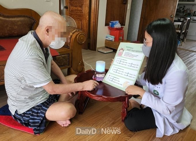 문경시 치매안심센터, 인공지능(AI) 스피커 30대 추가 지원