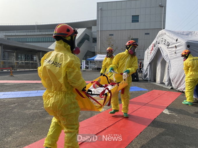 대구소방안전본부 서대구역사 테러 대응 합동훈련 모습. (사진=대구시 제공)