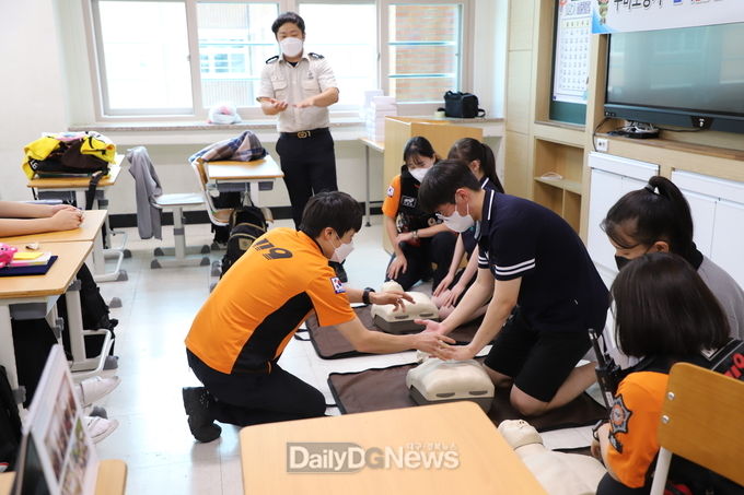 경북소방본부, 21개 소방서 심폐소생술 상설교육 진행