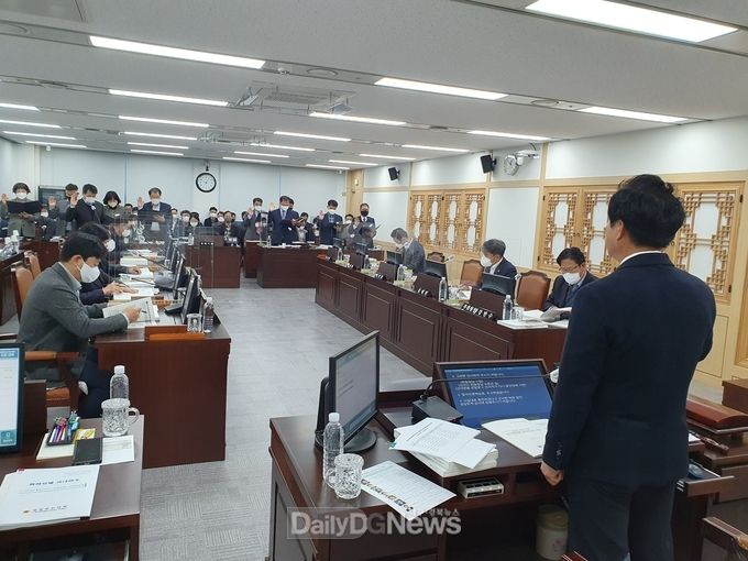 경북도의회 기획경제위원회, 2022년도 행정사무감사 마무리