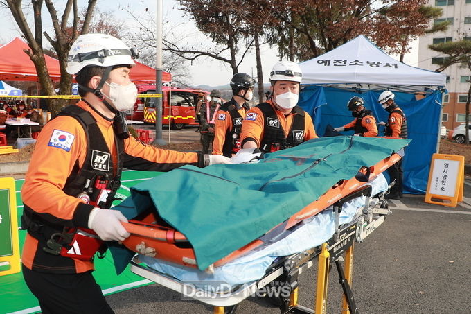 예천군, ‘지진에 따른 문화회관 붕괴 및 화재 대응훈련’ 실시