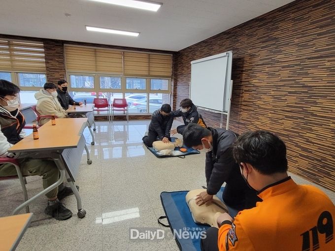 문경시 기업복지센터, 모전119안전센터와 합동소방훈련 및 전통시장 화재점검 실시