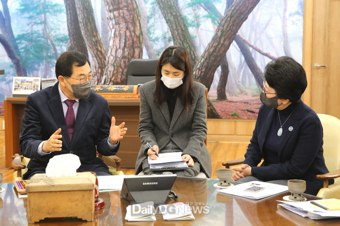 주낙영 경주시장, ‘한중일 3국 협력 사무국’어우 보첸 사무총장 접견