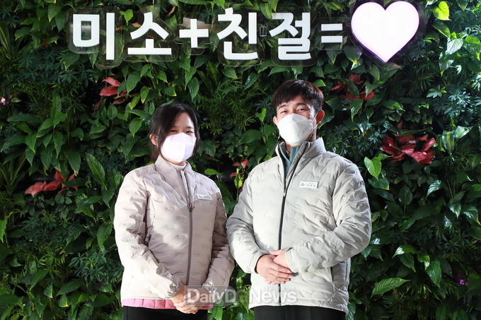 예천군, 민원복 입고 민원인들에게 새롭고 더 친근하게