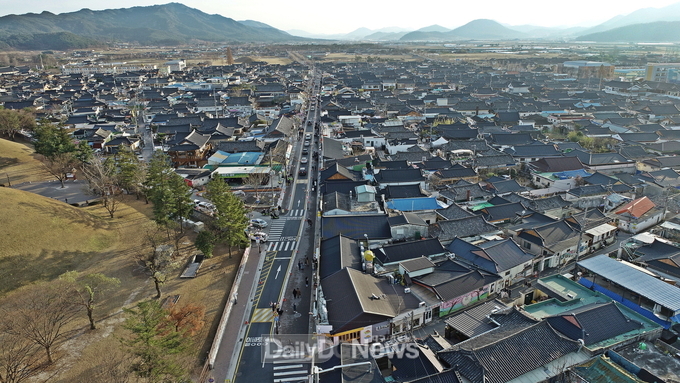 관광객 95.7% 다시 찾고 싶은 관광지로 경주 꼽아