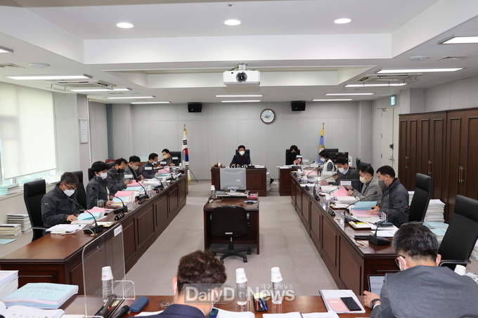 포항시의회 예산결산특별위원회, 내년도 예산안 본격 심사