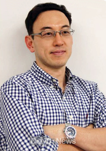 김동성 교수