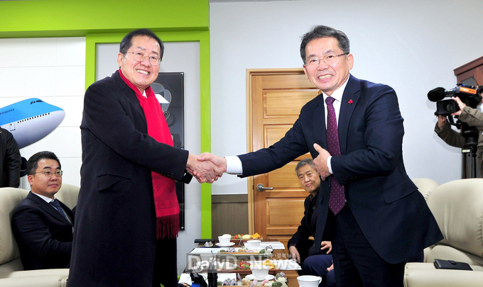 김진열 군위군수, 군위 방문한 홍준표 대구시장과 현안 논의