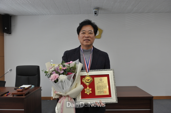 이춘우 경상북도의회 의원,‘2022년 국제자원봉사총연합회 봉사대상’수상