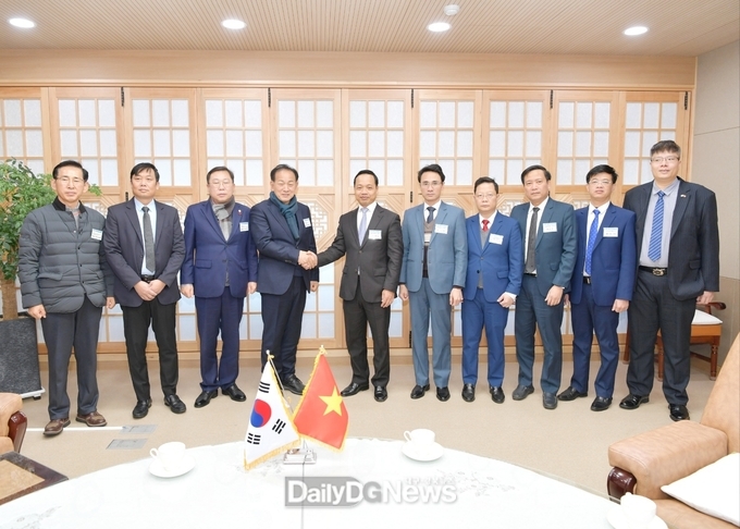 문경시, 베트남 라이쩌우성과 자매결연 협약 체결