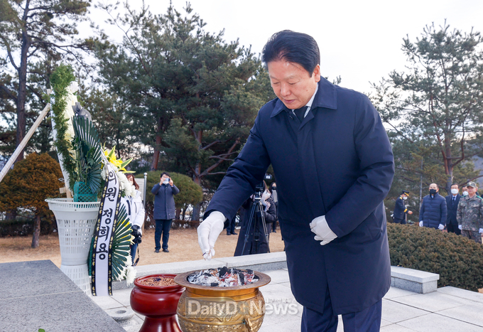성주군, 2023년 새해 참배로 힘찬 출발 알리다!