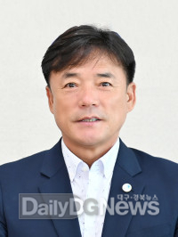 윤경희 청송군수