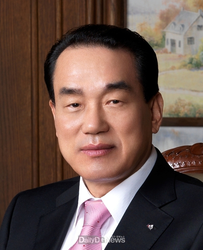 서석홍 고령군 명예군수 500만원 기부