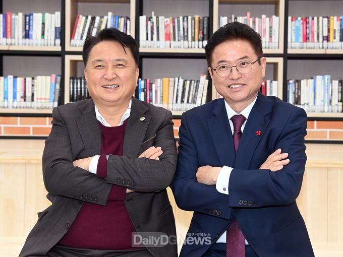 김영환 충북도지사, 경북도청에서 직원 특강