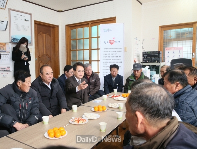 9개 읍면 경로당 방문 어르신들 애로사항 청취