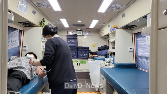 경북도청 공직자들 혈액수급 안정화 및 기부문화 확산 선도