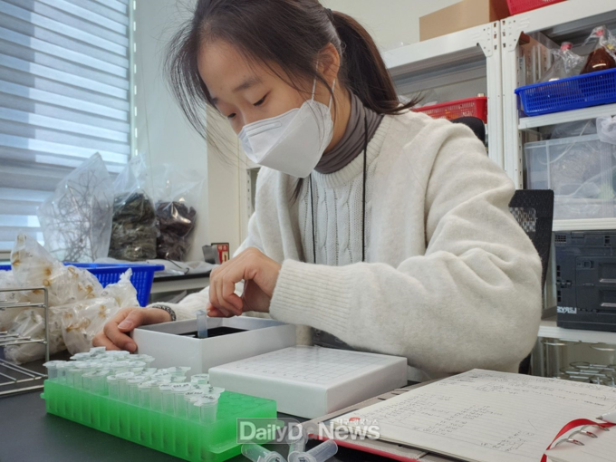 산업화연구실 집중근로장학생 활동사진