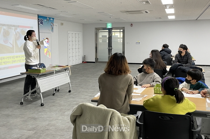 예천박물관, 입춘첩 나눔 행사‧연 만들기 교육