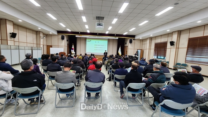고품질 자두 기초 재배기술 교육 실시