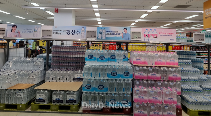 시중에 유통 중인 먹는 샘물. (사진=대구시 제공)