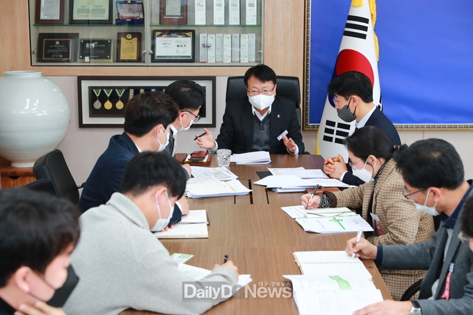 울진군, 정책홍보관 3월 정책회의 개최