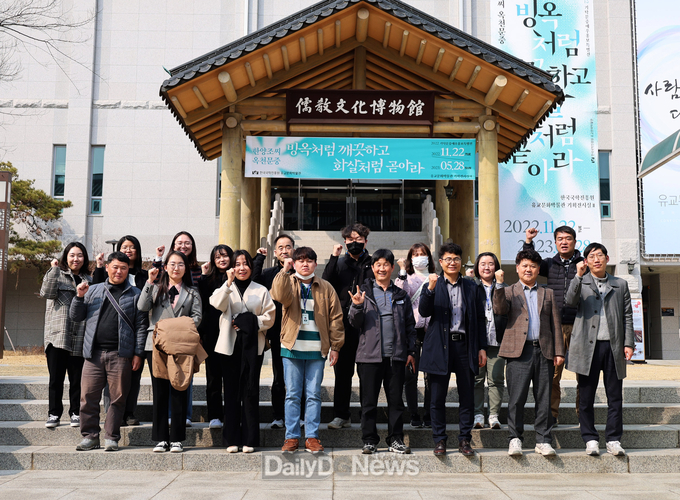 영양군청 직원 한양조씨 옥천문중을 만나다