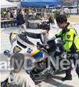 도청맘 카페 프리마켓 행사 참여 경찰 홍보활동 펼쳐