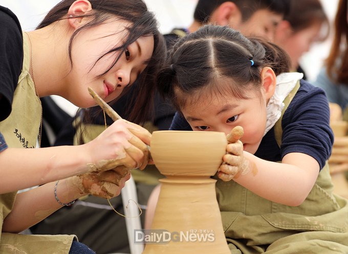 문경시 제공) 2023 문경찻사발축제, 문체부 명예문화관광축제로 선정