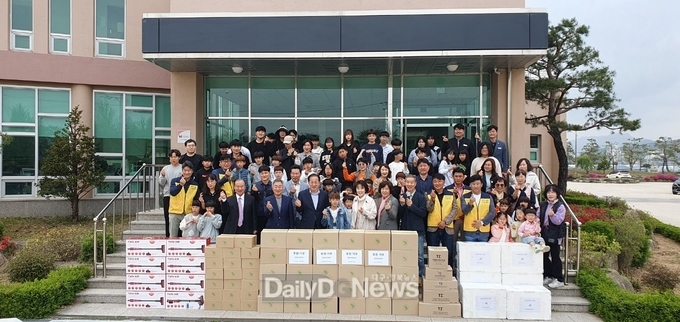 문경시 점촌2동 신망애육원 무선청소기 및 생필품 등 후원품 전달