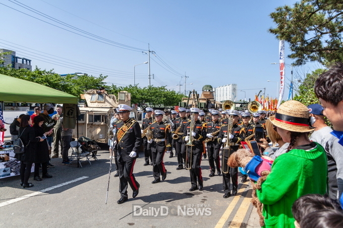 4년 만에 열리는 화려한 레드마린 페스티벌, ‘2023 포항 해병대문화 축제’