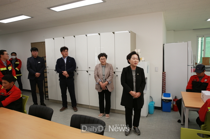 봉화군의회, 산불예방 전문진화대 방문 격려