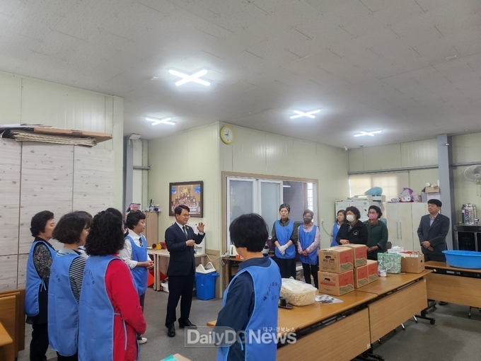 청도군재향군인회 여성회, 삼계탕 나눔 봉사활동 전개