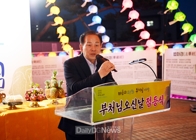 문경시불교사암연합회, 부처님 오신 날 봉축탑 점등식 개최