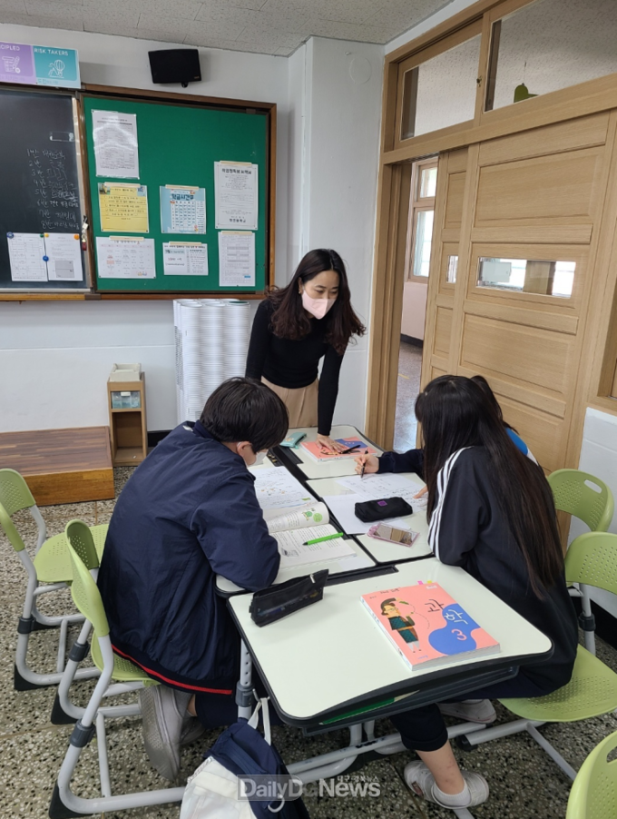 대구시교육청은 학생들의 기초학력 향상을 위해 관내 285교에 총 406명의 학습지원튜터를 배치했다. (사진=대구시교육청 제공)