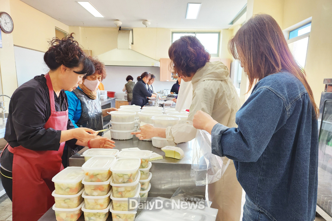 청송군, 무의탁 노인 결연사업 추진