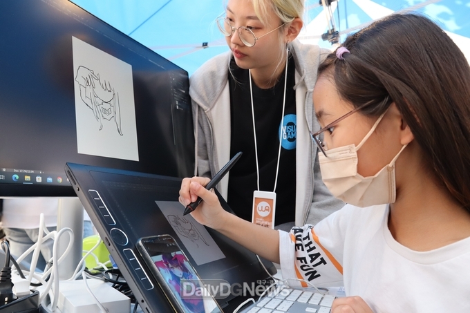 구미대, 동성로축제 체험부스 인기