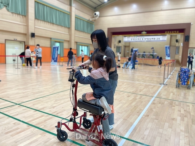문경대학교 사회복지재활과, 점촌중앙초등학교 대상 장애공감프로그램 운영