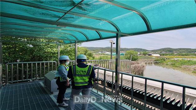 한국농어촌공사 경북지역본부는 문양배수장(대구시 달성군 다사읍)에서 농식품부 합동안전점검을 실시했다. <사진제공 : 한국농어촌공사 경북지역본부>