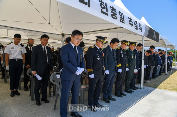  제68회 현충일 추념식을 거행했다